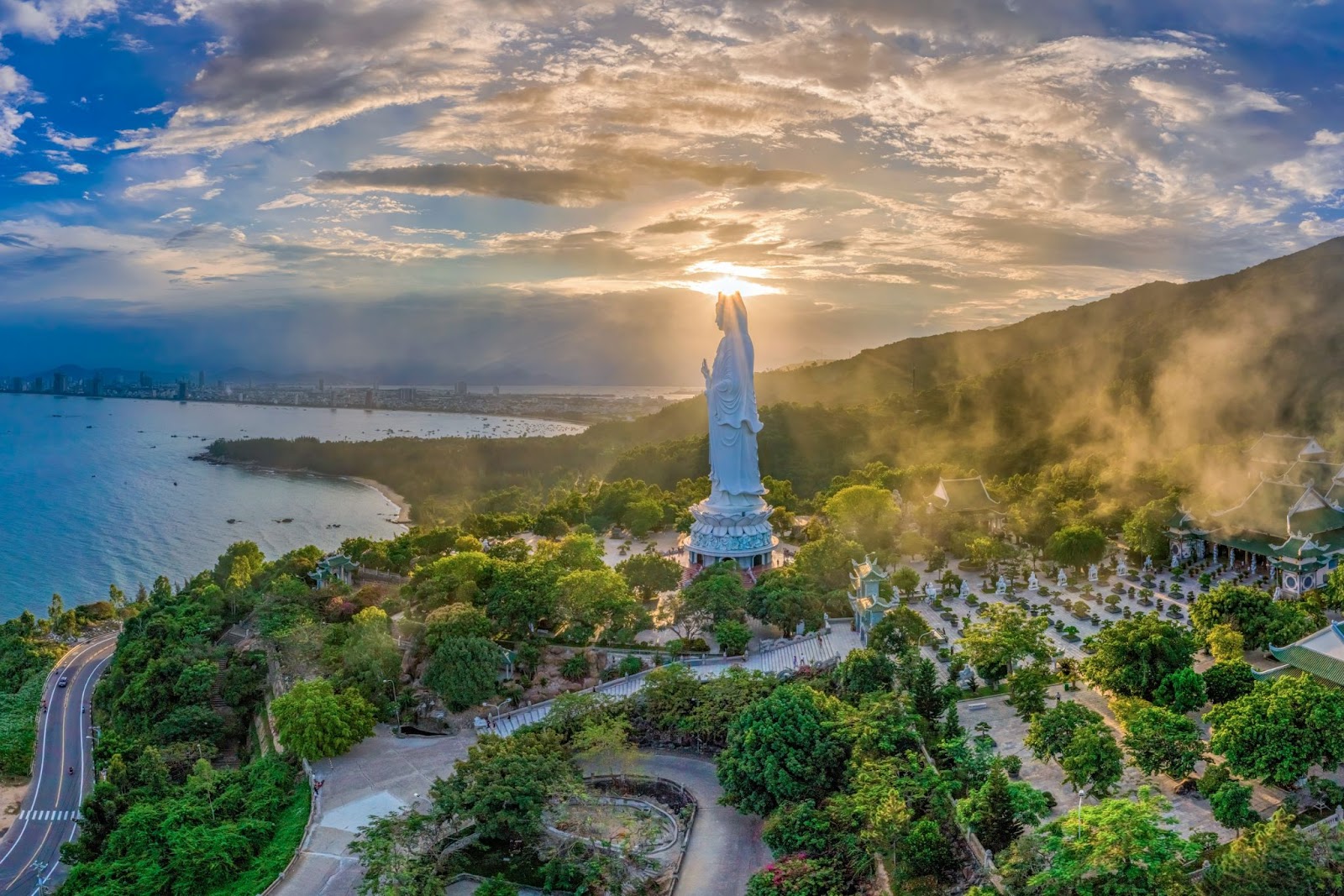 Chùa Linh Ứng Sơn Trà Đà Nẵng