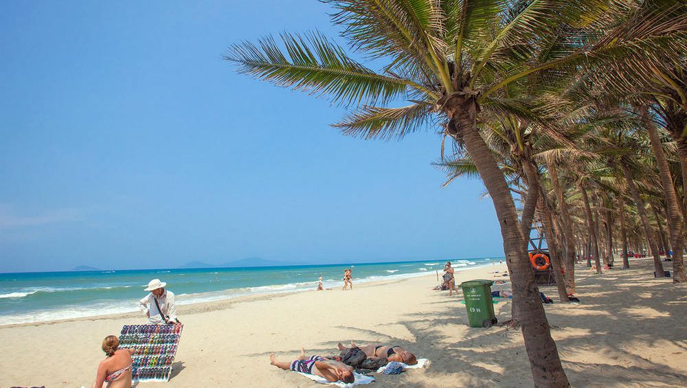 Bãi biển Cửa Đại