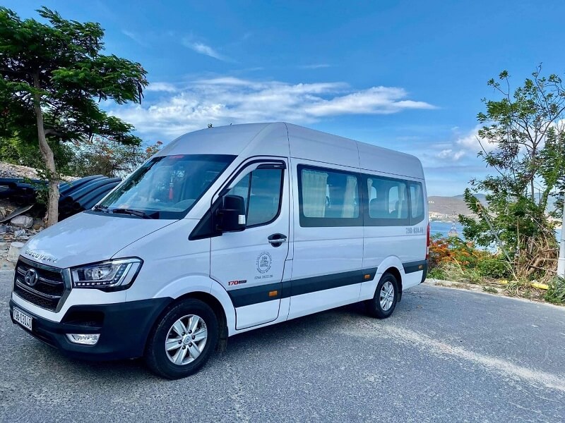 Thuê xe du lịch đi Núi Thần Tài