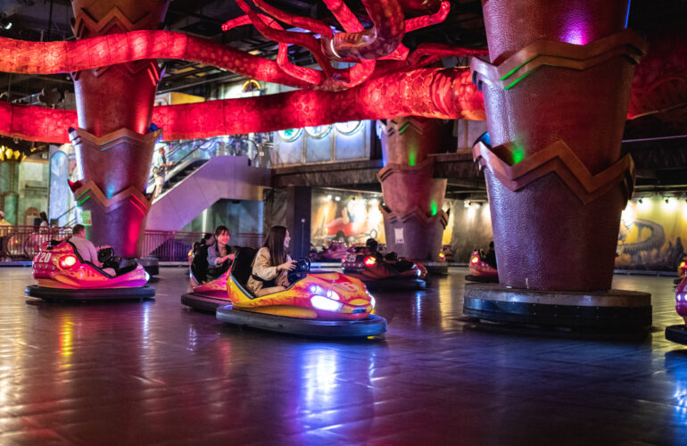 Vui chơi tại khu Fantasy Park Bà Nà Hills