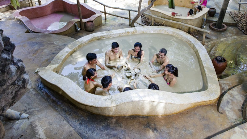 Tắm bùn giúp thư giản và làm đẹp da